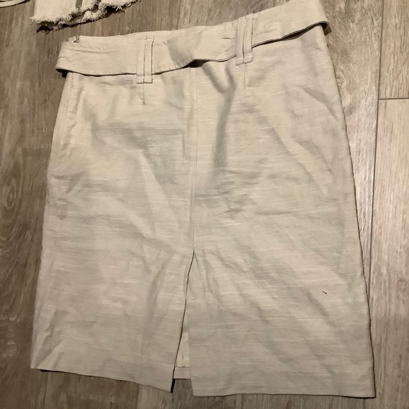 Nicole Benisti Linen Skirt & Jacket - Picture 4 of 10